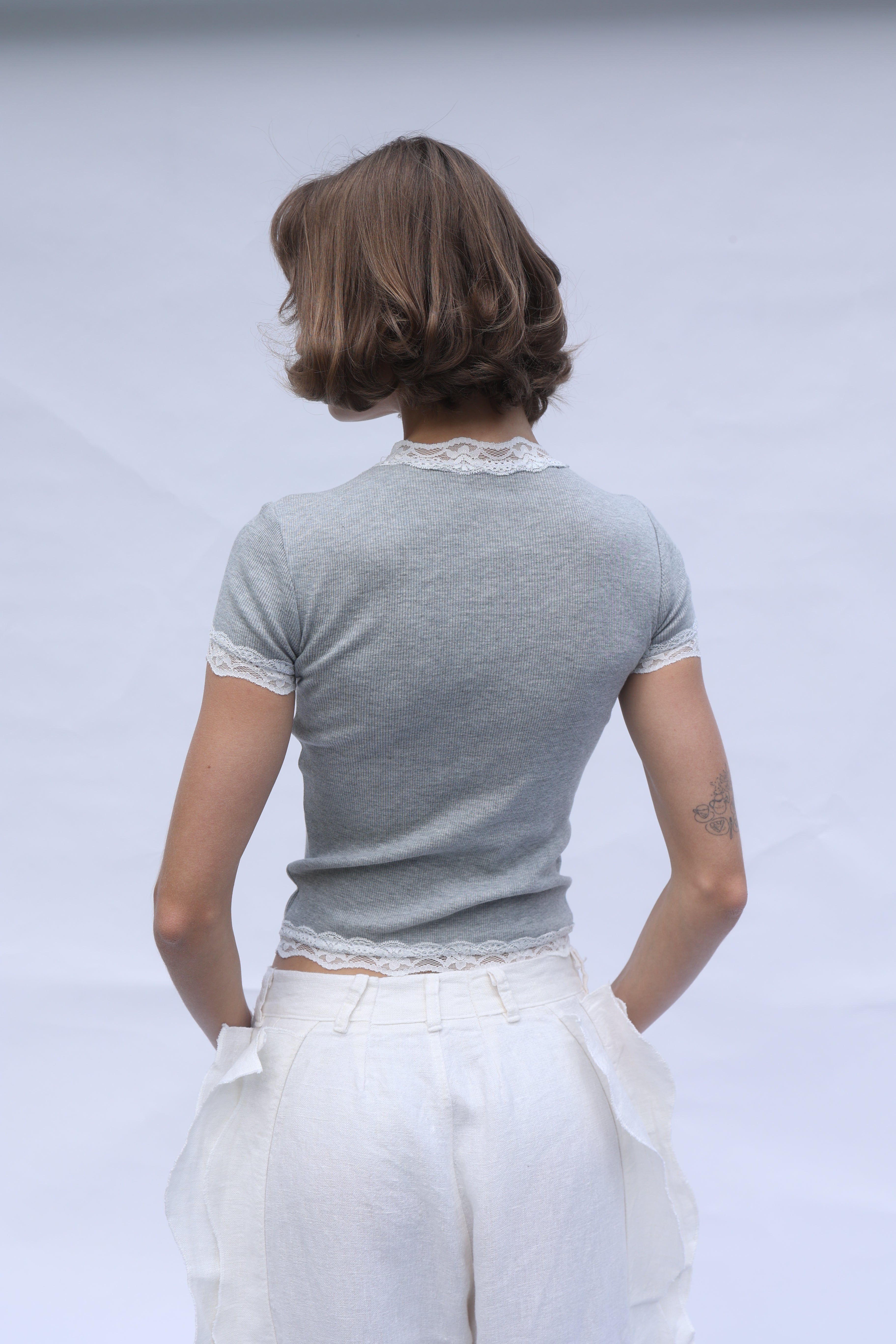 Ribbed Half Sleeve Lace Top