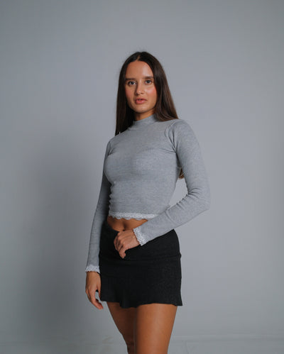 Mid-Neck Ribbed Lace Top