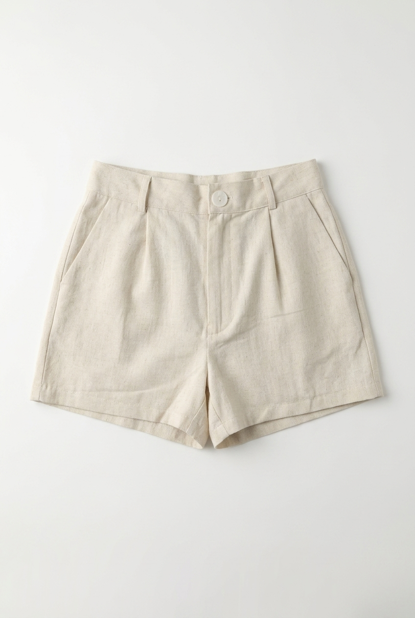 Lunara Short