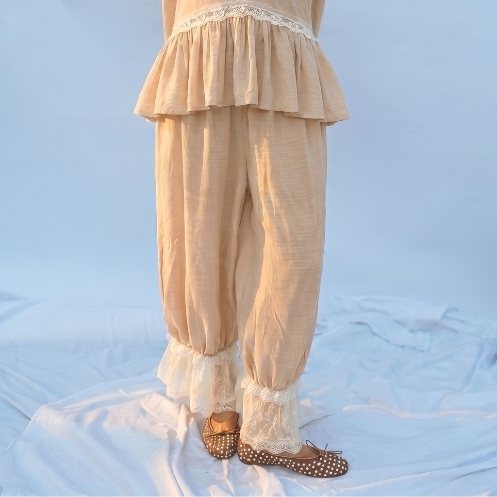 Ruffles Lace Pants